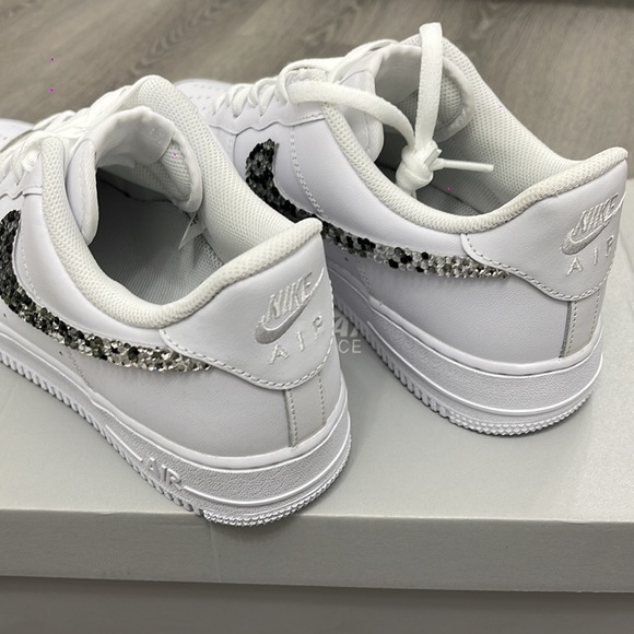 Nike Air Force BRAND NEW with Box - Mens Size 10.5 - Picture 6 of 9